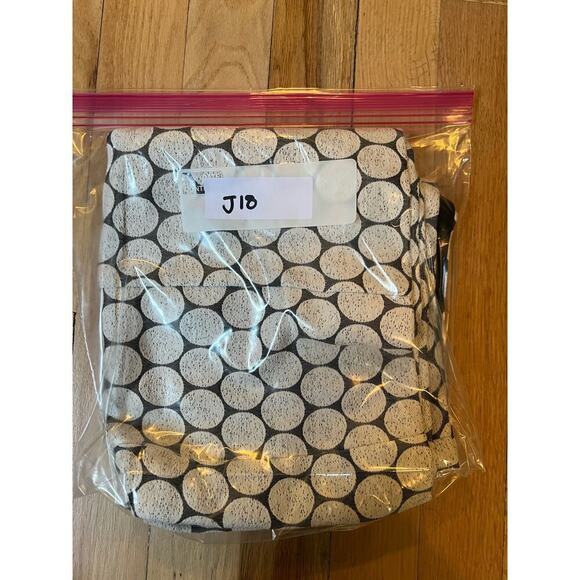 NWT J.Crew Honeycomb Polka Dot Mini Skirt Pencil White Black Women's 2 Holiday - Picture 9 of 9